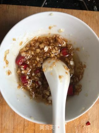 蒜蓉丝瓜的做法步骤：4