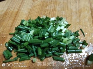 西红柿金针菇丝瓜汤的做法步骤：3