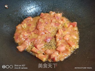 西红柿金针菇丝瓜汤的做法步骤：4