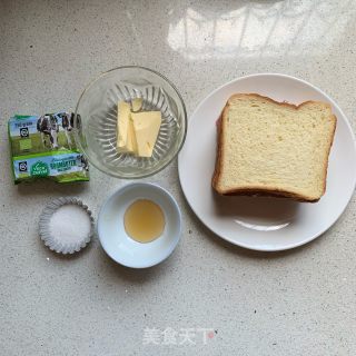 蜂蜜黄油吐司脆的做法步骤：1
