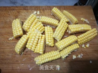 茭白炒玉米的做法步骤：3