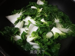 蒜香奶白菜的做法步骤：2