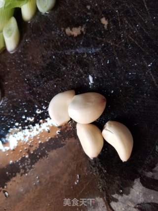 豆腐烧立鱼的做法步骤：3