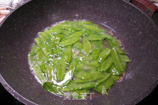 香葱鱿鱼圈--快手菜的做法步骤：6