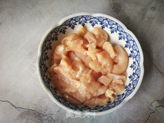 孜然鸡胸肉的做法步骤：3