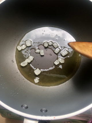 黄豆黄酒焖猪蹄的做法步骤：6