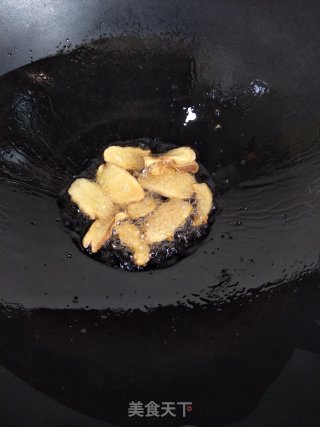 台式三杯鸡的做法步骤：4
