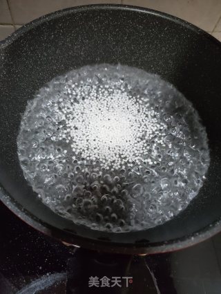 黄桃西米露的做法步骤：2
