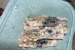 黑芝麻鸡柳的做法步骤：3