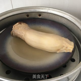 “快手餐”手撕杏鲍菇的做法步骤：3