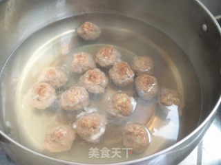 小白菜粉丝肉丸汤的做法步骤：4