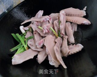 红烧鸭翅的做法步骤：5