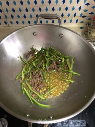 三色牛河的做法步骤：6