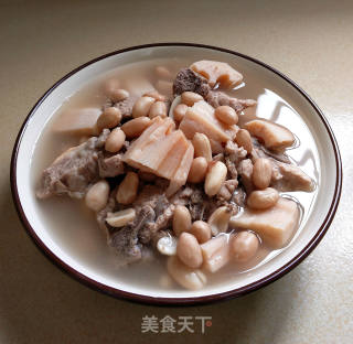 莲藕花生骨头汤的做法步骤：7