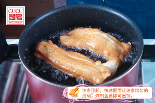 老陈醋油条的做法步骤：8