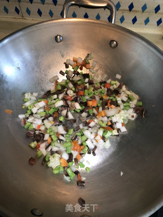 腊肉杂粮蔬菜粥的做法步骤：5