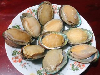 #红色吉祥菜#蒜蓉粉丝蒸鲍鱼的做法步骤：1