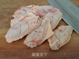 烤鸡翅中的做法步骤：2