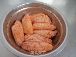 烤鸡翅中的做法步骤：4