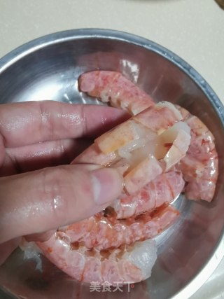 糖醋阿根廷红虾的做法步骤：2