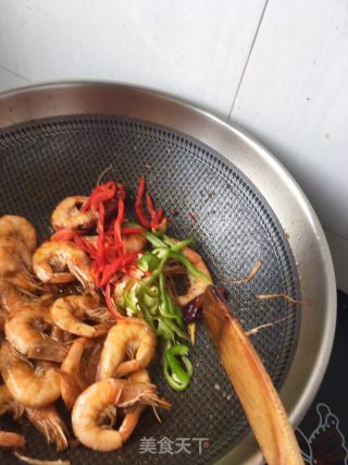 “快手餐”麻辣椒炒虾的做法步骤：16
