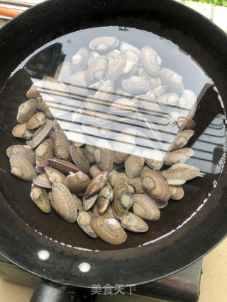 香辣花甲的做法步骤：2