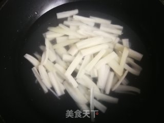 酸辣藕条的做法步骤：3