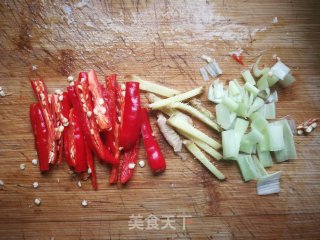酸辣藕条的做法步骤：4