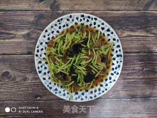 海蜇头拌黄瓜的做法步骤：5