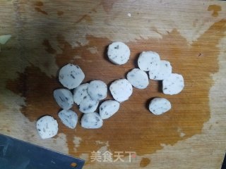 土豆青椒炒鱼丸的做法步骤：2