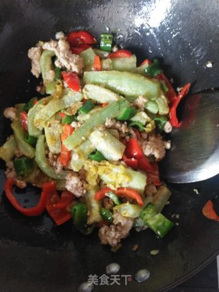 丝瓜烧肉末的做法步骤：16