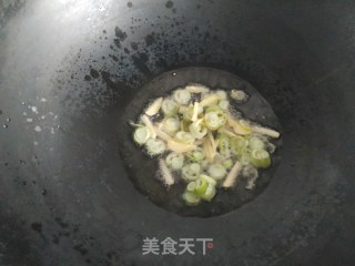 辣炒猪头肉的做法步骤：2