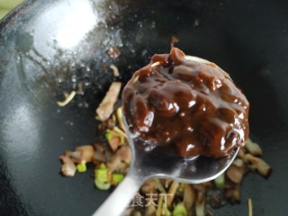 辣炒猪头肉的做法步骤：4