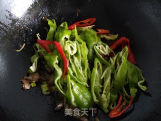 辣炒猪头肉的做法步骤：5