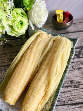 带壳煮玉米的做法步骤：5