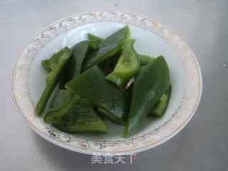洋葱爆羊肉的做法步骤：3
