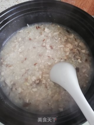 鸡肉香菇粥的做法步骤：5