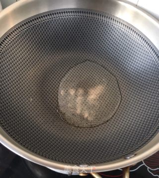 麻辣椒炒花蛤蜊的做法步骤：5