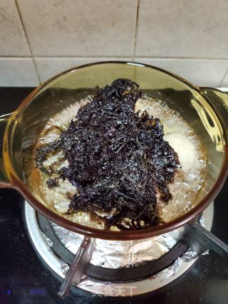 紫菜丸子汤的做法步骤：2