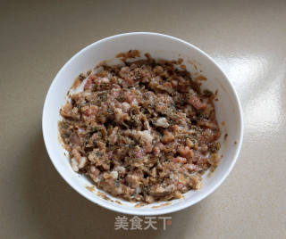梅菜蒸肉饼的做法步骤：5