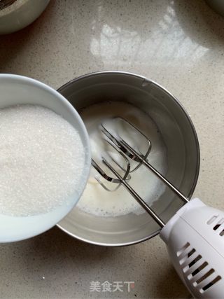 戚风蛋糕的做法步骤：7