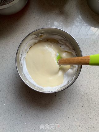 戚风蛋糕的做法步骤：11