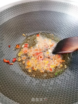 炝炒空心菜的做法步骤：4