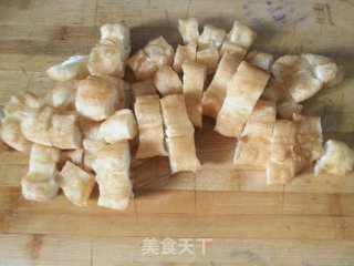 丝瓜炒油条的做法步骤：4