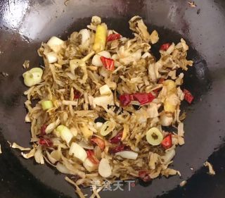 酸菜鱼的做法步骤：2