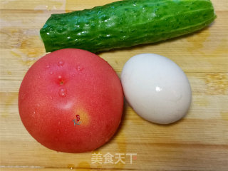 牛肉肠蛋炒饭的做法步骤：1
