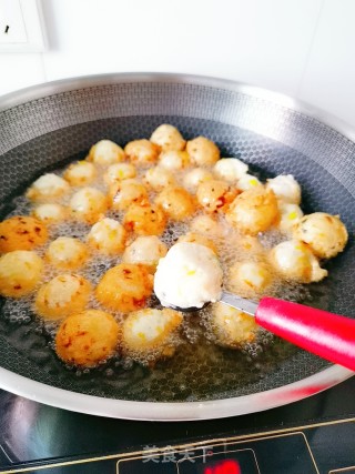 炸南瓜鸡肉丸子的做法步骤：8