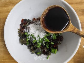 皮蛋拌豆腐的做法步骤：12