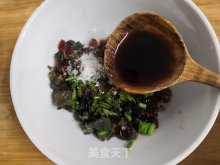 皮蛋拌豆腐的做法步骤：13