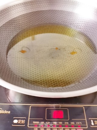 油焖豆角的做法步骤：3